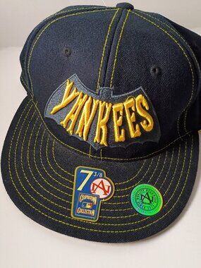 NEW Men's Coopertown Collection Blue Batman Yankees Fitted Hat Sz 7 3/8